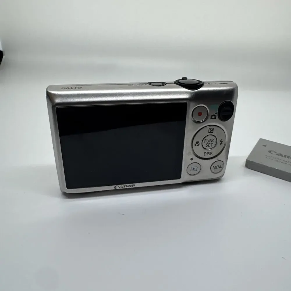 Canon PowerShot ELPH 300 HS 12.1MP Digital Camera Black Works W/ Battery No Char